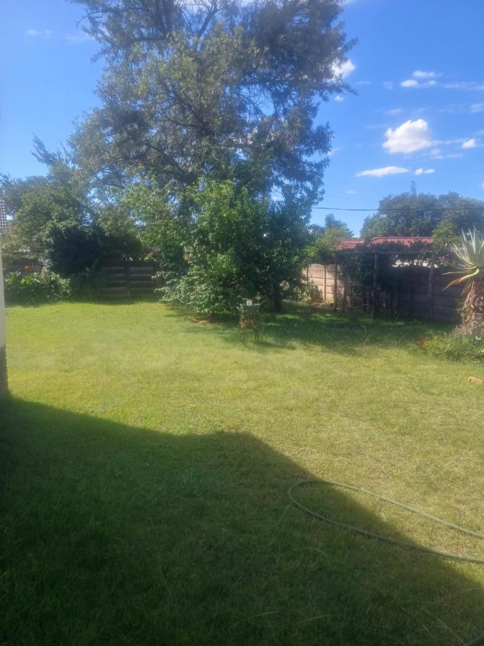 Kempton Park Lodge Birch Acres Kempton Park Esterno foto